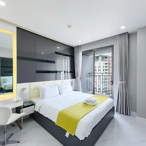 Stellar Cbd Rivergate - Pool - Free 4g Sim For 3 Nights Apartment
